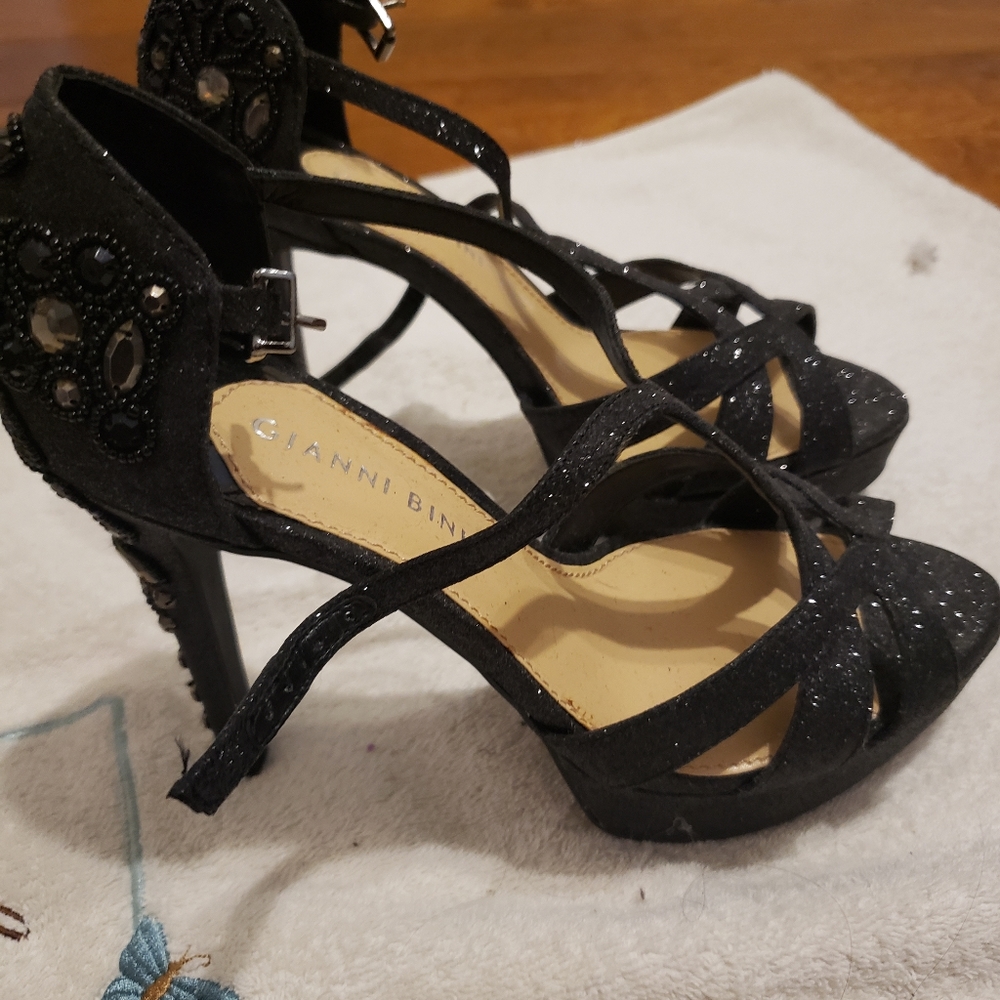 Shoes - Picture 2 of 2